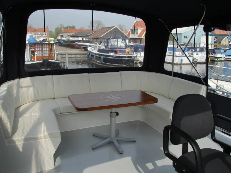 Rent a privateer 40 XL Gaastmeer