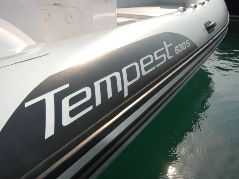 RIB rental in Le Lavandou - Capelli Tempest 630