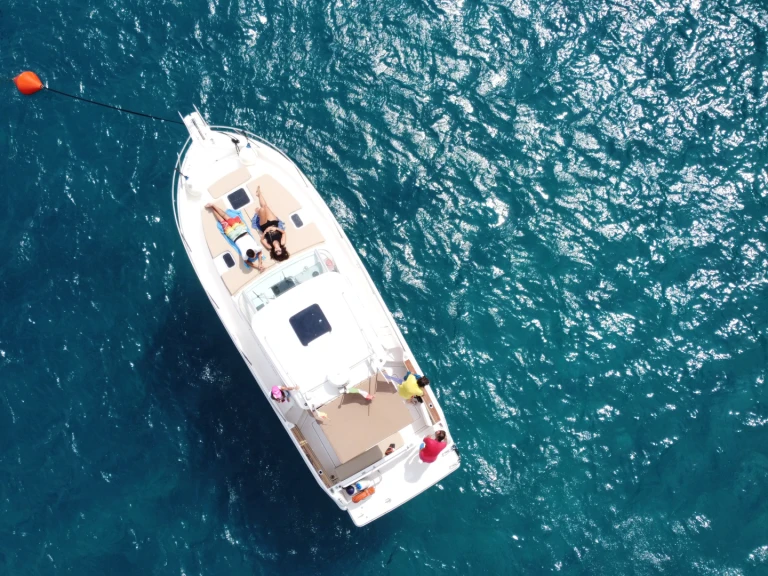 Boat rental Faeton Faeton 930 Moraga in Trapani on Samboat