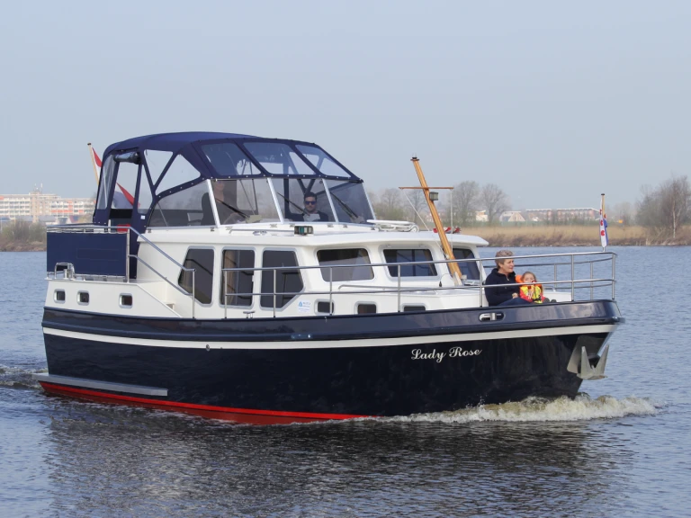 Yacht charter Gaastmeer cheap 34
