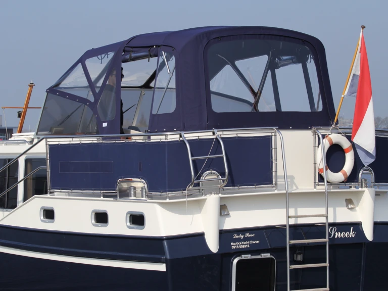 Motorboat rental in Gaastmeer - privateer 34