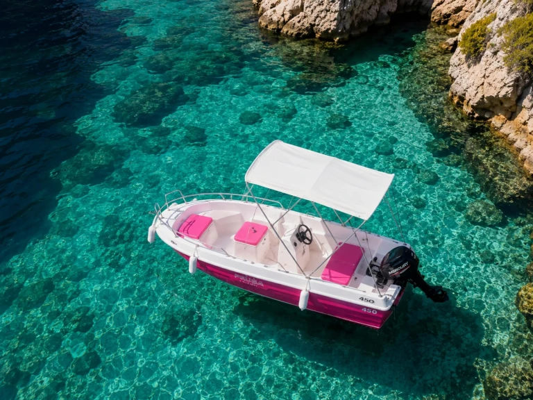 Yacht charter Marseille cheap Prusa marine 450