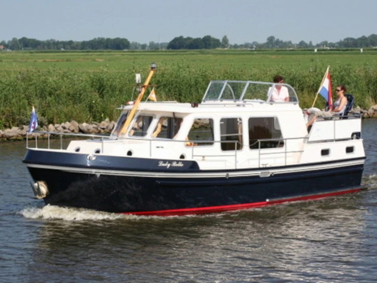 Rent a hellingskip 935 Gaastmeer
