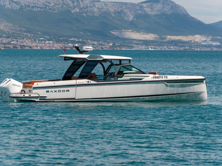 Motorboat rental with or without captain Saxdor Split