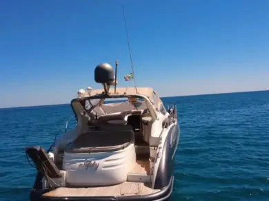 Boat rental Azimut Atlantis 42 in Puntaldia on Samboat