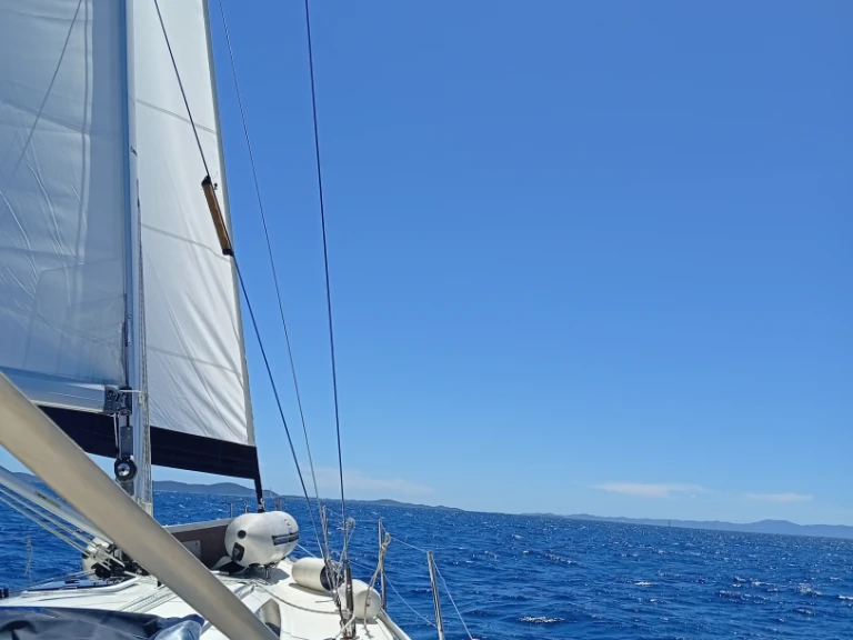 Sailboat for rent Trogir at the best price