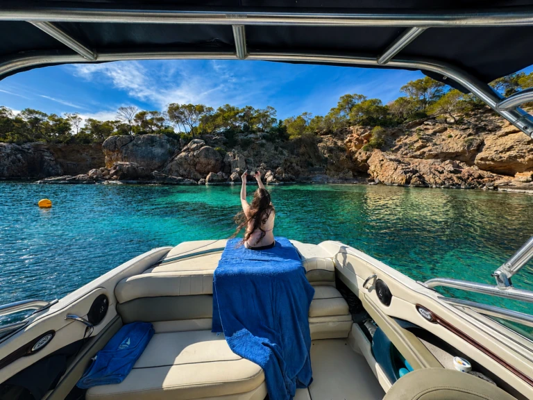 Yacht charter Sant Antoni de Portmany cheap Sea Ray 220 Select