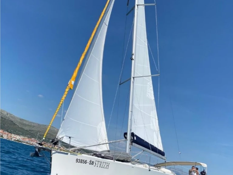 Yacht charter Trogir cheap 411