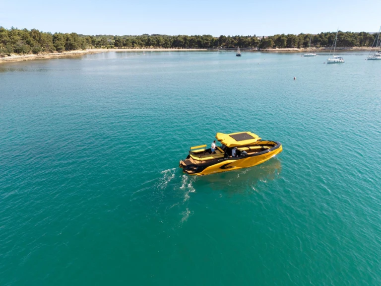 Motorboat rental in Rovinj -  Raptor 