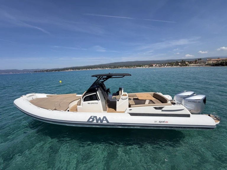Bwa SPORT 33 GTO charter bareboat or captained in  La Madrague