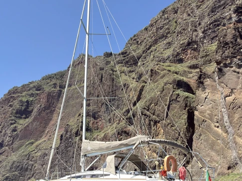 Sailboat rental with or without captain Jeanneau Porto do Funchal