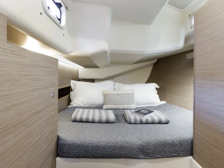 Sailboat rental in Kos - Hanse Hanse 458