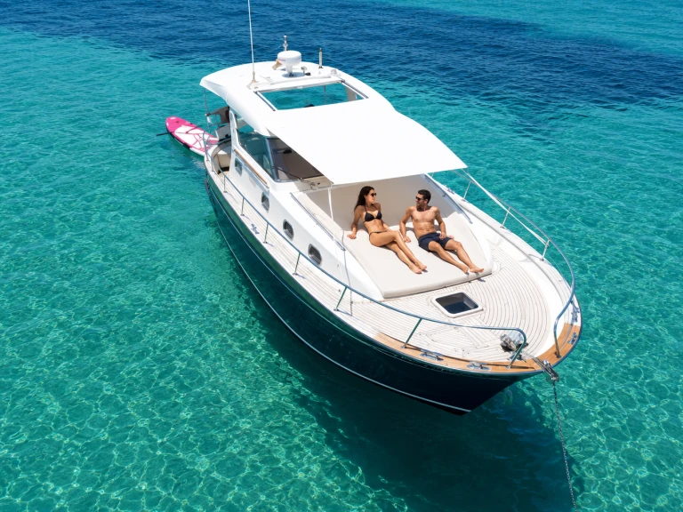 Rent a Apreamare 100 comfort Mahon Port