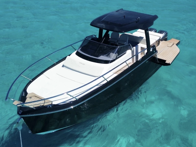Rent a Idea Marine Idea 100 Porto Cervo