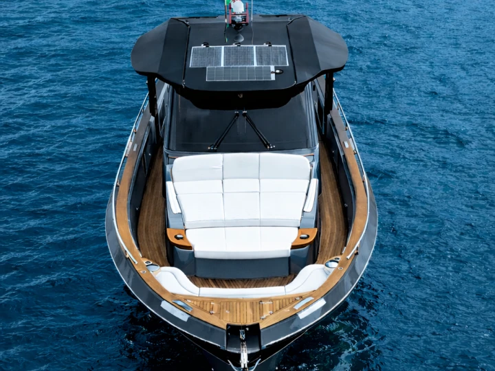 Luxury Yacht rental with or without captain italyure Castellammare di Stabia