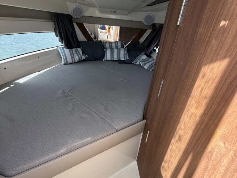Quicksilver Activ 755 Cruiser charter bareboat or captained in  Port-Camargue
