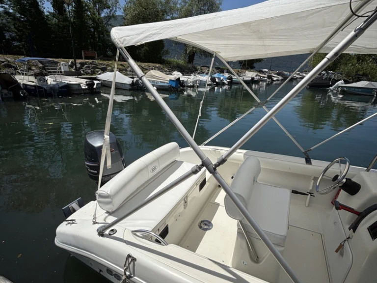 Motorboat rental with or without captain Sessa Marine Aix-les-Bains