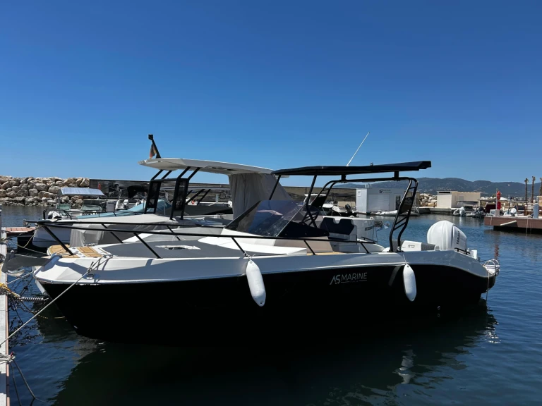 As Marine 28 GLX in Palma de Mallorca on SamBoat