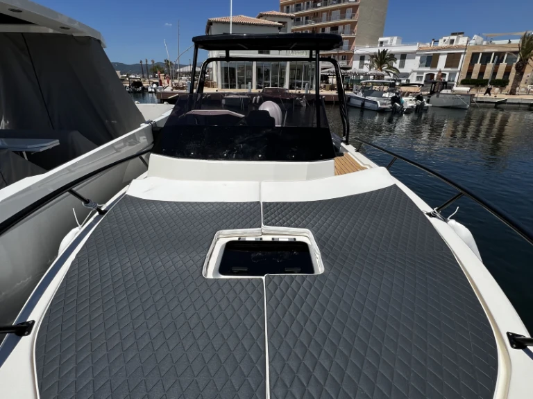 Rent a As Marine 28 GLX Palma de Mallorca