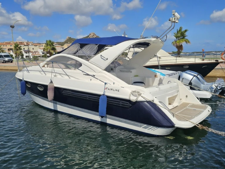 Boat rental Fairline Targa 34 in Porto Rotondo on Samboat