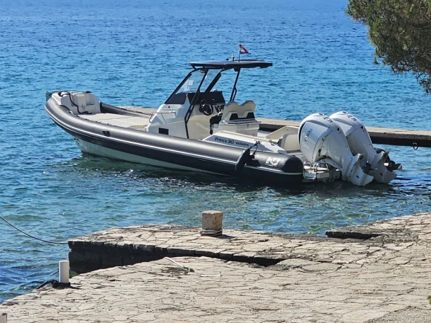 Boat rental Nuova Jolly Prince 30 in Marina Zenta on Samboat