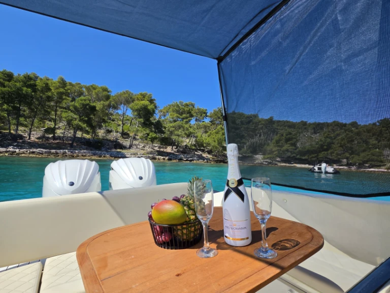 RIB rental in Marina Zenta - Nuova Jolly Prince 30
