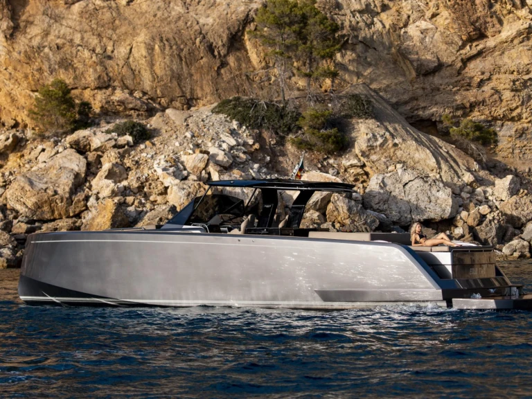 Pardo Yachts Pardo 50 charter bareboat or captained in  Mandelieu-la-Napoule