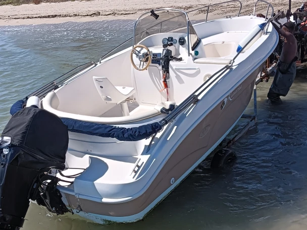 Motorboat rental with or without captain Kamarina 505 Siracusa