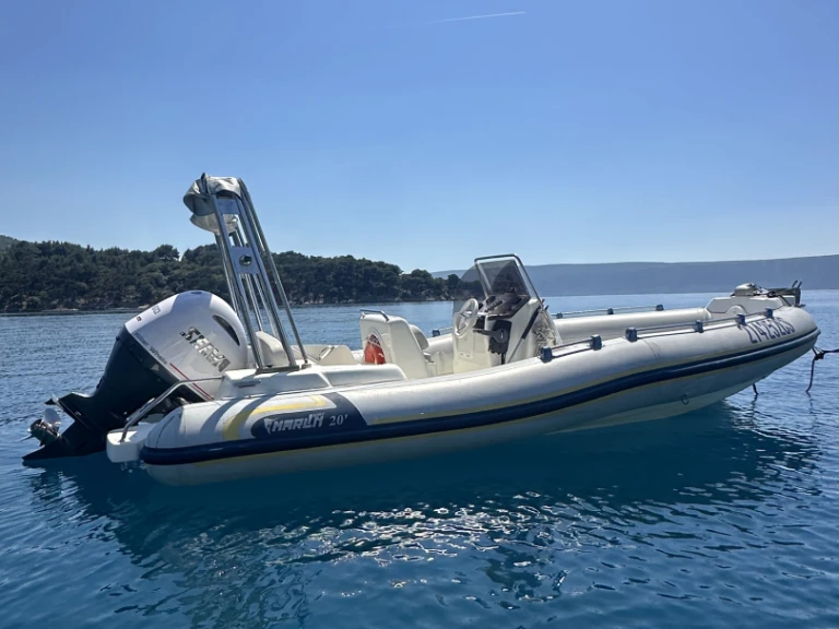 Boat rental Marlin Boat 20 in Cres on Samboat