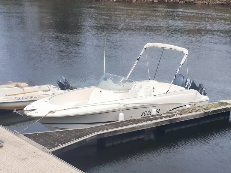 Boat rental Jeanneau Cap Camarat 7.15 in Saint-Jean-de-Luz on Samboat