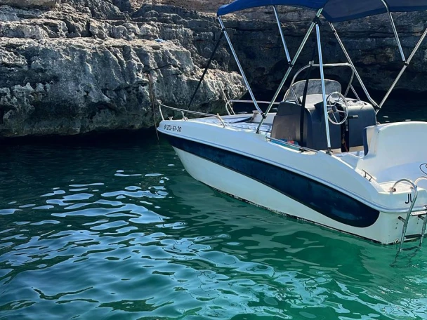 Yacht charter Ciutadella de Menorca cheap Remus 450 open