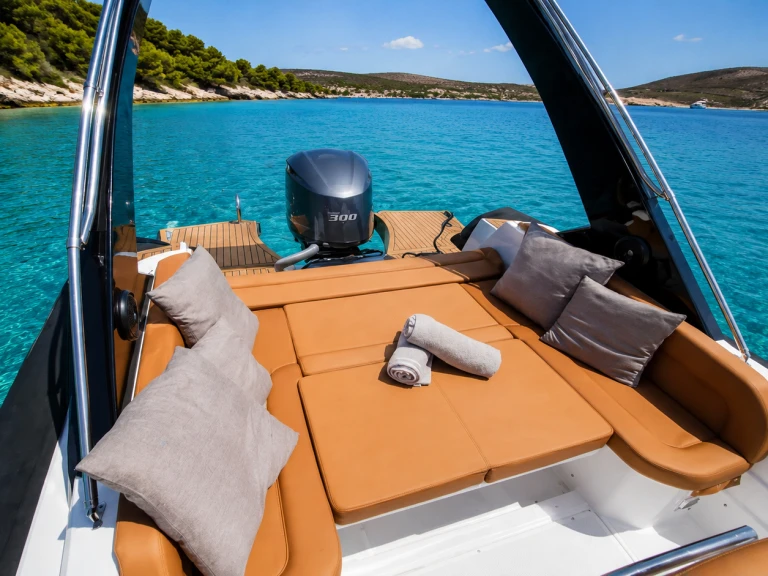 Rent a Salpa Salpa Soleil 28 Parga