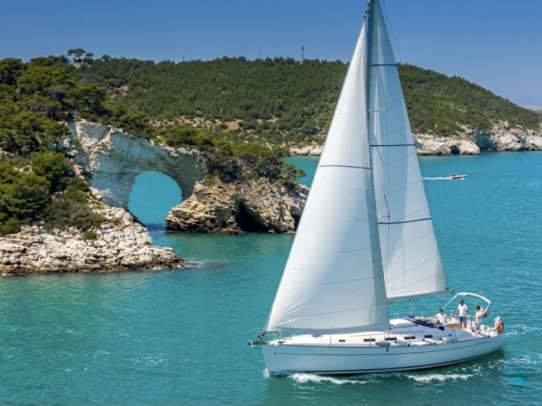 Bénéteau Cyclades 43.3 in Vieste on SamBoat