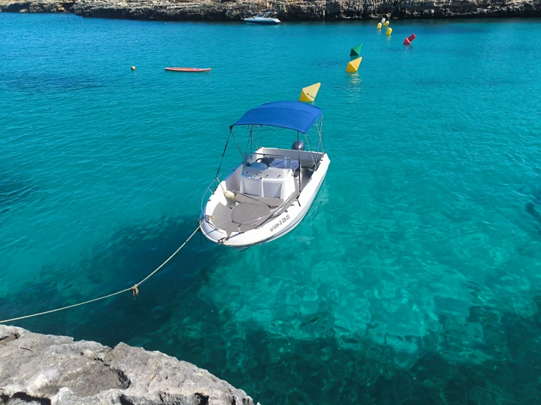 Motorboat for rent Ciutadella de Menorca at the best price