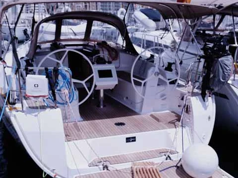 Bavaria Cruiser 37 in Gouvia on SamBoat