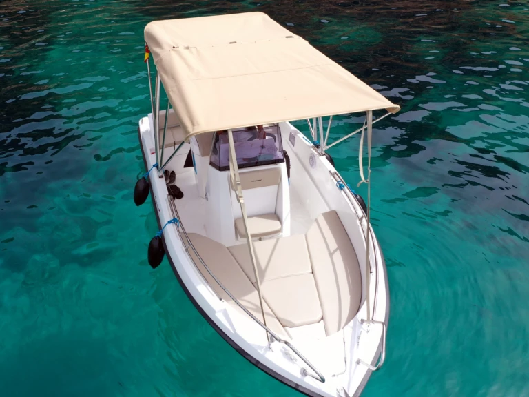 Boat rental Compass PRO in Port d'Andratx on Samboat