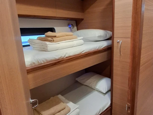 Sailboat rental with or without captain D&D Yacht Trogir