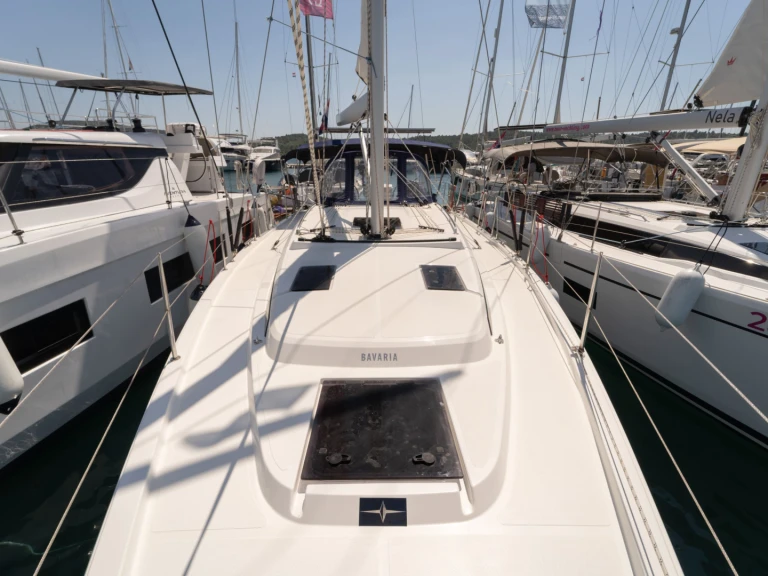 Sailboat for rent Pirovac at the best price