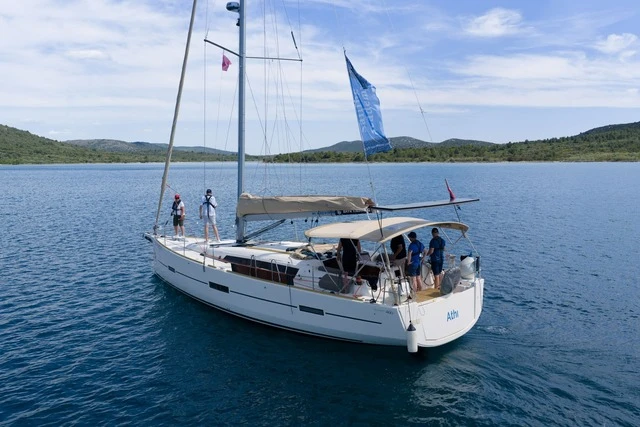 Dufour Dufour 460 Grand Large in Pirovac on SamBoat