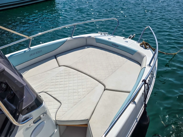 Salpa Salpa Sunsix in Pula on SamBoat