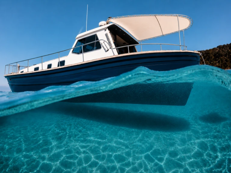Boat rental Menorquin MYABCA 32 in Cala Galdana on Samboat
