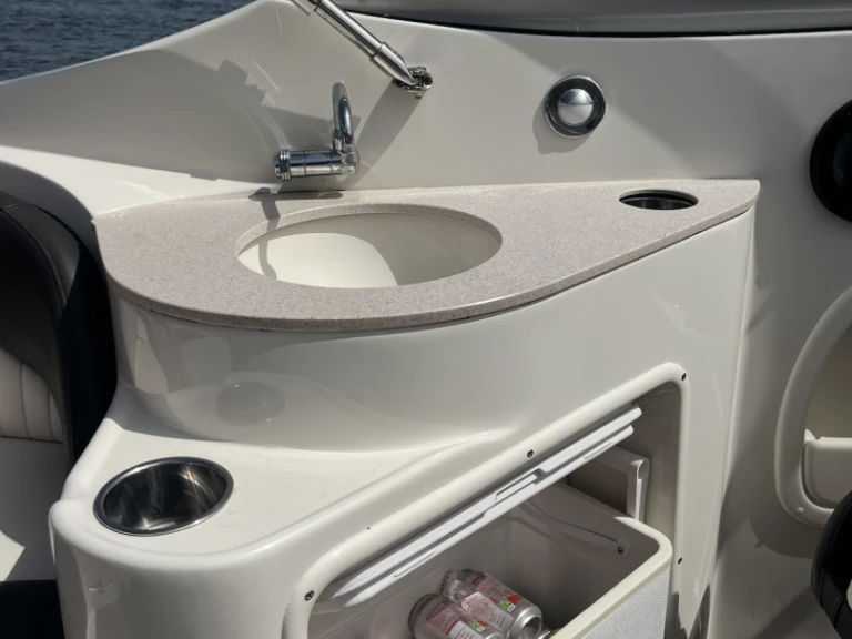 Yacht charter Poole cheap 250LR