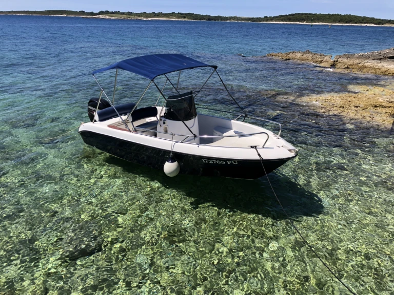 Yacht charter Medulin cheap Fisher 17