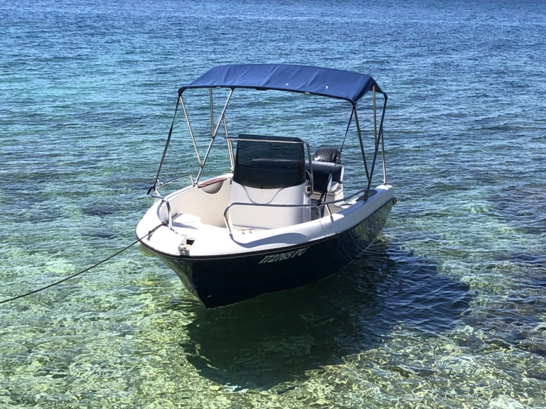 Motorboat rental with or without captain Fisher Medulin