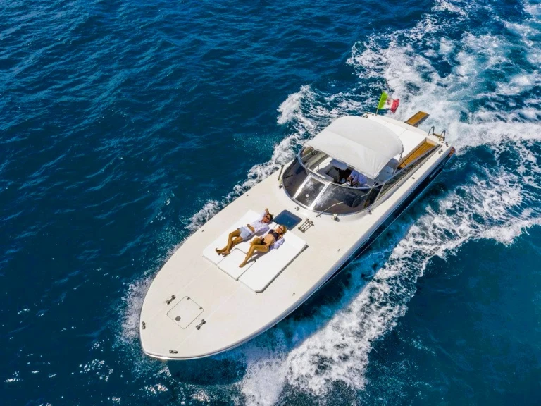 Itama Itama 40 charter bareboat or captained in  Capri