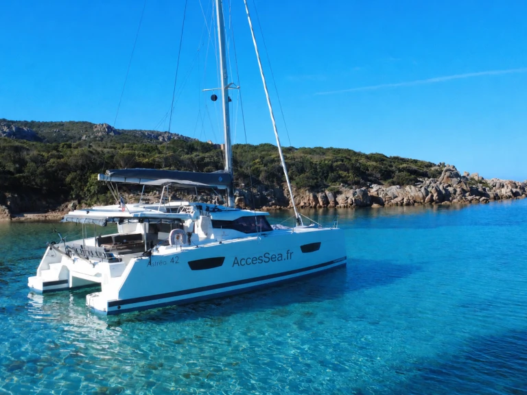 Fountaine Pajot Astrea 42 in Propriano on SamBoat
