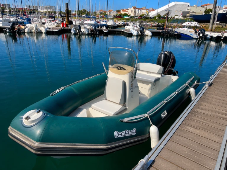 RIB rental in La Rochelle - Bombard Sunrider 650