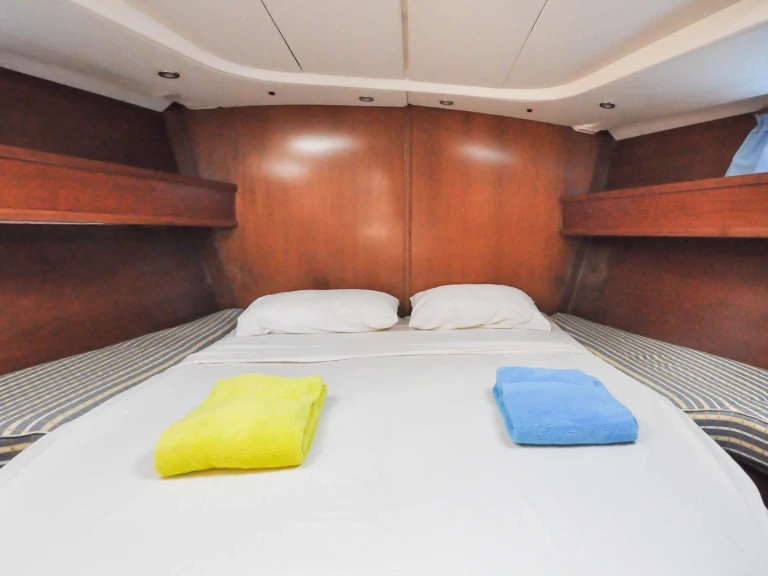 Boat rental Jeanneau Sun Odyssey 54 DS in Ribishi on Samboat