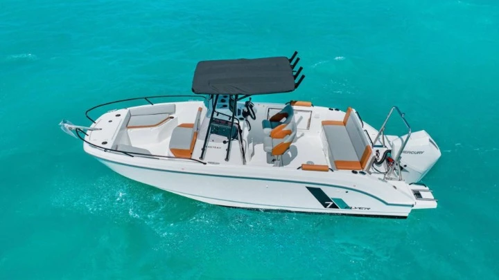 Motorboat for rent Palma de Mallorca at the best price
