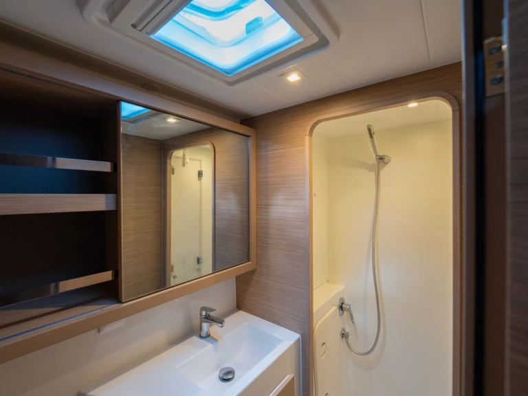 Rent a Lagoon Lagoon 42 Il-Gżira